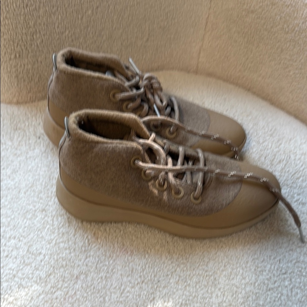 Allbirds Women's Sneakers in Brown and Tan